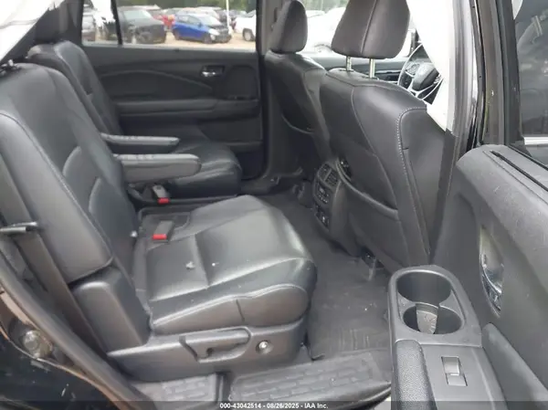 5FNYF6H09KB047976 2019 HONDA PILOT - Image 8