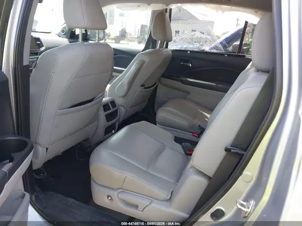5FNYF6H09KB077883 2019 HONDA PILOT - Image 8