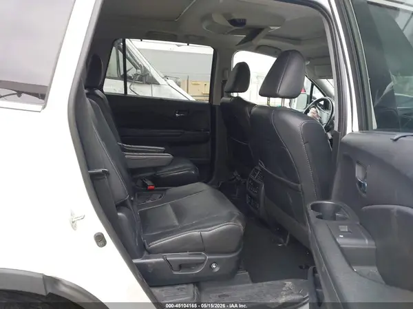 5FNYF6H09KB084204 2019 HONDA PILOT - Image 8