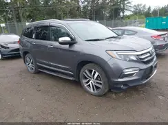 5FNYF6H0XHB001789 2017 HONDA PILOT