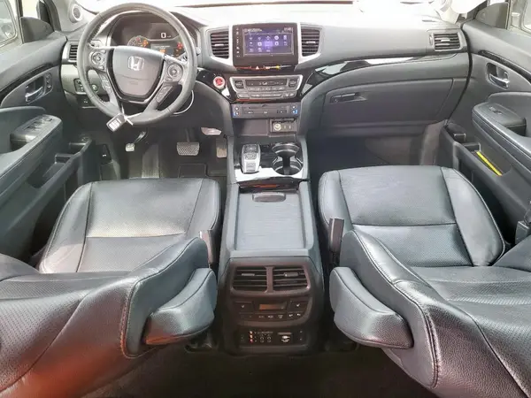 5FNYF6H0XHB021900 2017 HONDA PILOT - Image 8