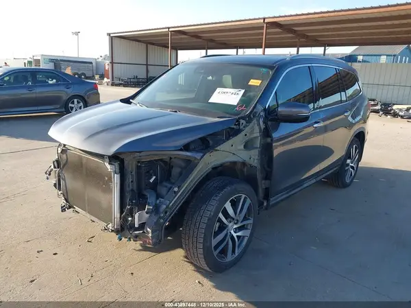 5FNYF6H0XHB025526 2017 HONDA PILOT - Image 2