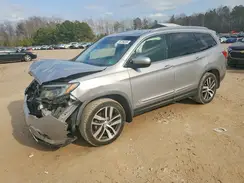 5FNYF6H0XHB064049 2017 HONDA PILOT