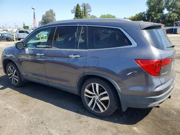 5FNYF6H0XHB069090 2017 HONDA PILOT - Image 2