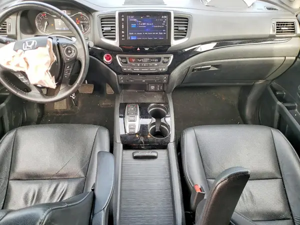 5FNYF6H0XHB089033 2017 HONDA PILOT - Image 8