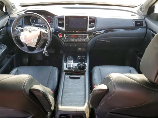 5FNYF6H0XHB093809 2017 HONDA PILOT - Image 8