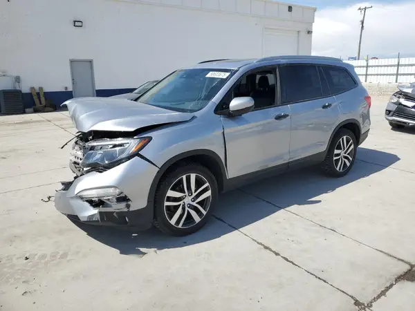5FNYF6H0XJB007324 2018 HONDA PILOT - Image 1