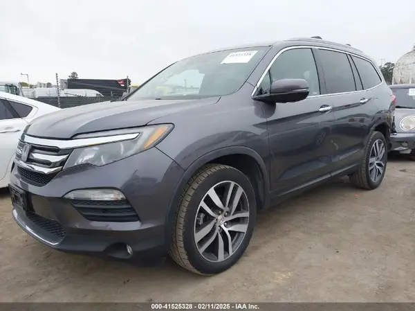 5FNYF6H0XJB008828 2018 HONDA PILOT - Image 2