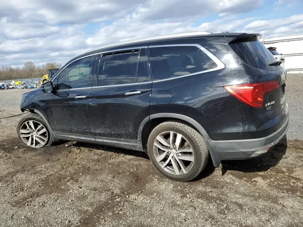 5FNYF6H0XJB009333 2018 HONDA PILOT - Image 2