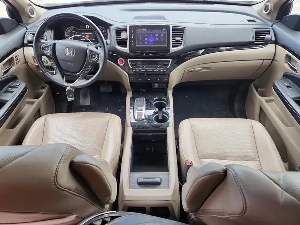5FNYF6H0XJB014192 2018 HONDA PILOT - Image 8