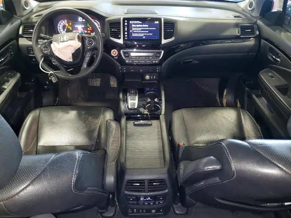 5FNYF6H0XJB017982 2018 HONDA PILOT - Image 8