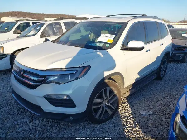 5FNYF6H0XJB046253 2018 HONDA PILOT - Image 2