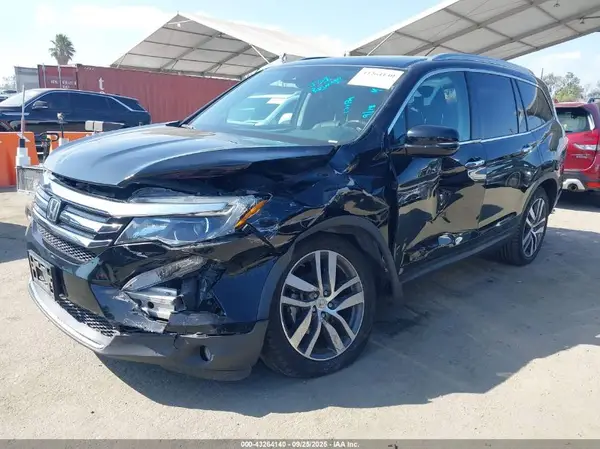 5FNYF6H0XJB060749 2018 HONDA PILOT - Image 2