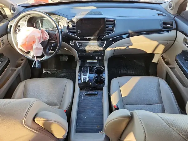 5FNYF6H0XKB001038 2019 HONDA PILOT - Image 8
