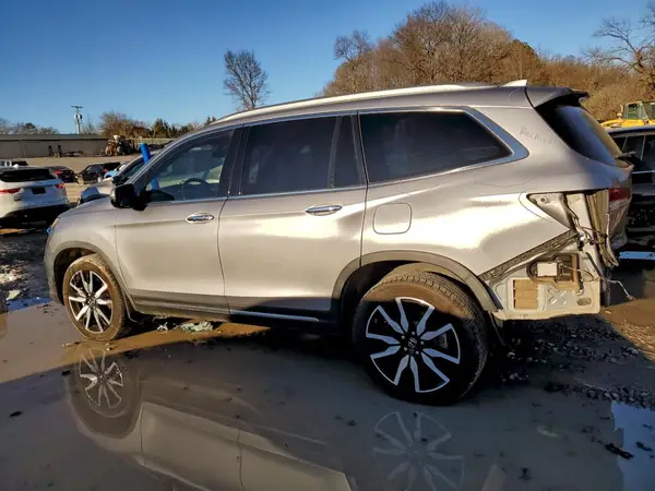 5FNYF6H0XKB057285 2019 HONDA PILOT - Image 2
