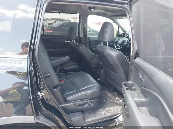 5FNYF6H0XLB032663 2020 HONDA PILOT - Image 8