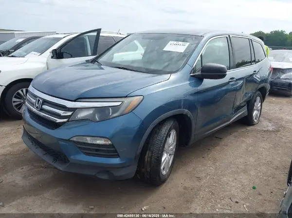 5FNYF6H10GB006409 2016 HONDA PILOT - Image 2