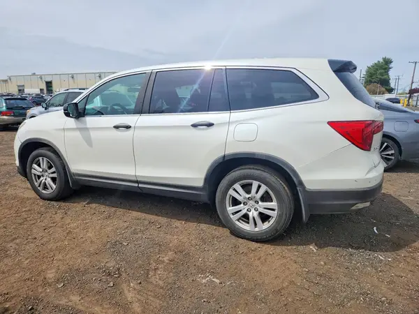 5FNYF6H10GB023064 2016 HONDA PILOT - Image 2