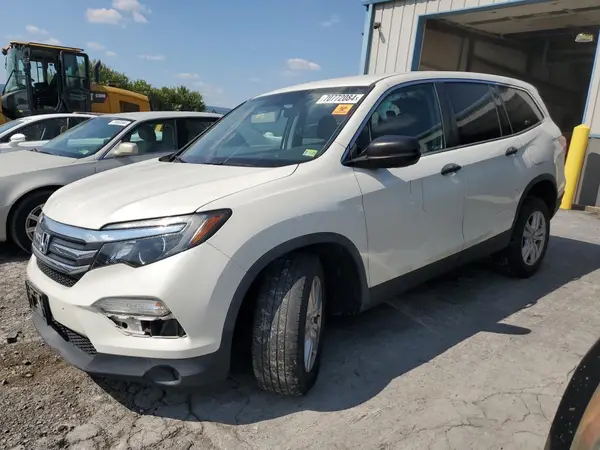 5FNYF6H10JB031575 2018 HONDA PILOT - Image 1