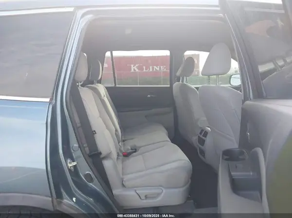 5FNYF6H10JB034637 2018 HONDA PILOT - Image 8