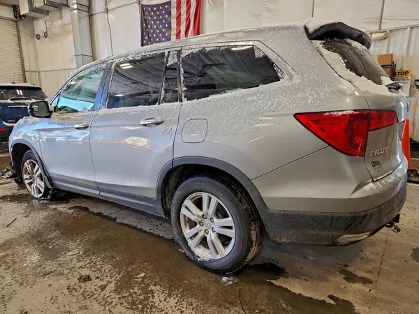 5FNYF6H10JB072627 2018 HONDA PILOT - Image 2