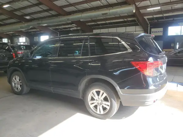 5FNYF6H11GB026281 2016 HONDA PILOT - Image 2