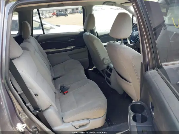 5FNYF6H11GB079921 2016 HONDA PILOT - Image 8