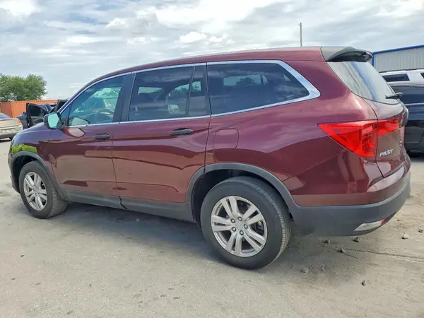 5FNYF6H11JB068635 2018 HONDA PILOT - Image 2
