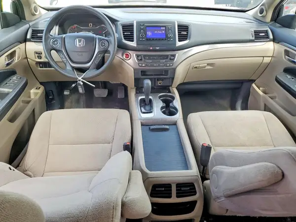 5FNYF6H11JB068635 2018 HONDA PILOT - Image 8