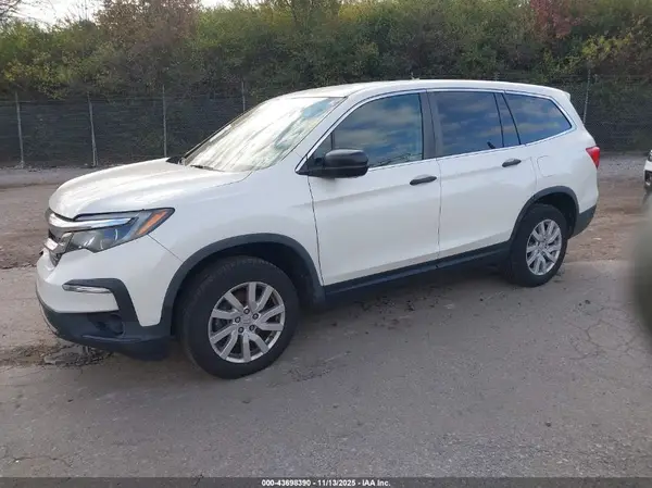 5FNYF6H11KB047477 2019 HONDA PILOT - Image 2