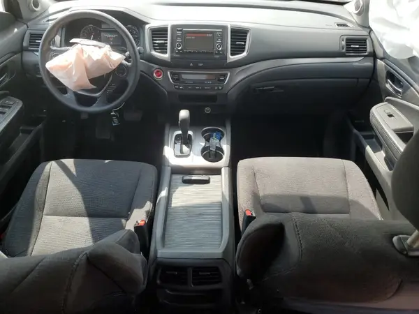 5FNYF6H12JB046627 2018 HONDA PILOT - Image 8