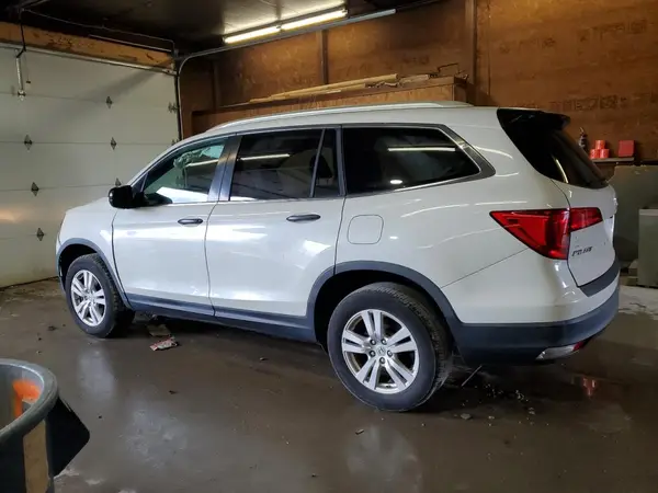 5FNYF6H13HB031208 2017 HONDA PILOT - Image 2