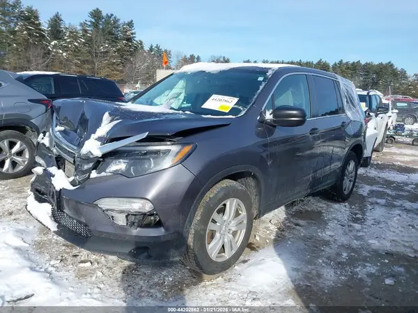5FNYF6H13JB031070 2018 HONDA PILOT - Image 2