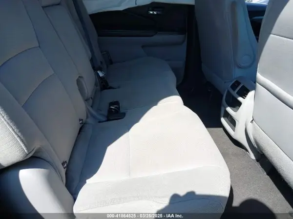5FNYF6H14GB082537 2016 HONDA PILOT - Image 8
