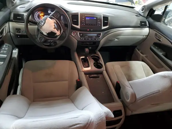 5FNYF6H14HB053606 2017 HONDA PILOT - Image 8