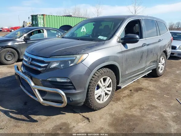 5FNYF6H14HB093412 2017 HONDA PILOT - Image 2