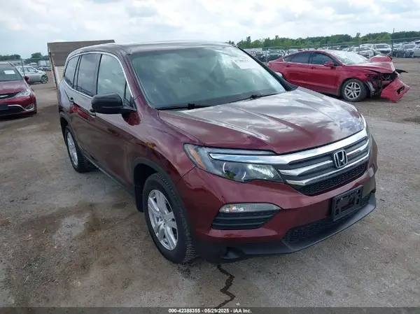 5FNYF6H14JB004363 2018 HONDA PILOT - Image 1