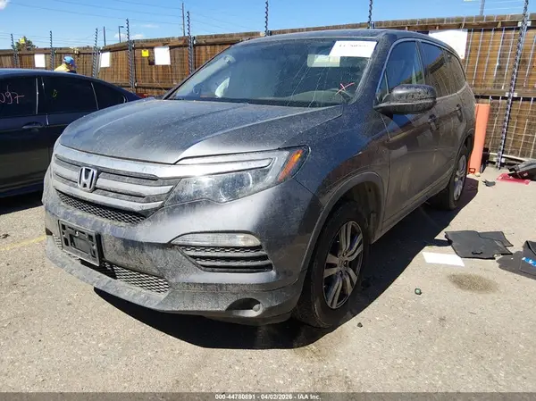 5FNYF6H14JB024953 2018 HONDA PILOT - Image 2
