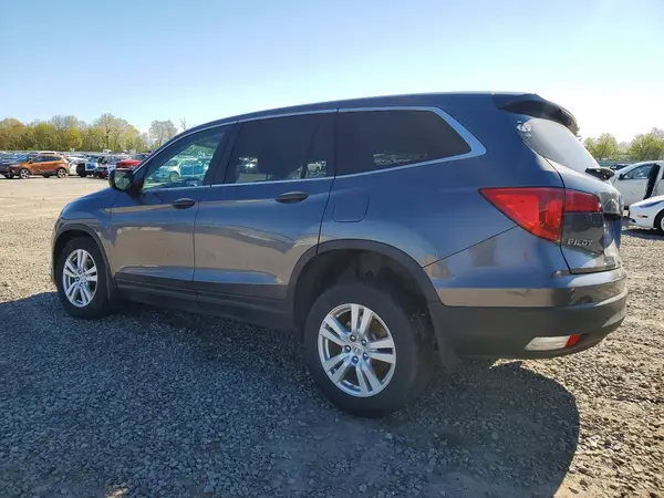 5FNYF6H14JB029652 2018 HONDA PILOT - Image 2