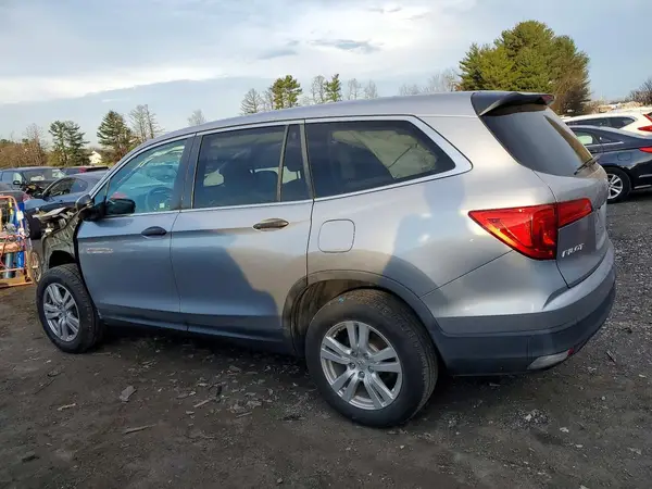 5FNYF6H15GB099590 2016 HONDA PILOT - Image 2