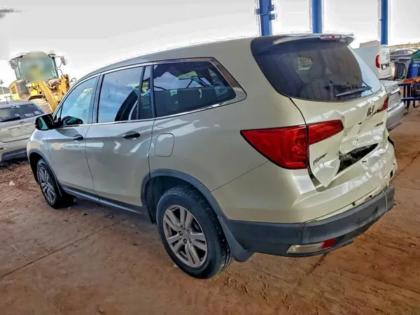 5FNYF6H15HB034434 2017 HONDA PILOT - Image 2