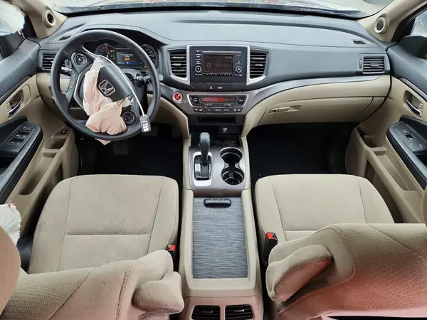 5FNYF6H15HB063464 2017 HONDA PILOT - Image 8
