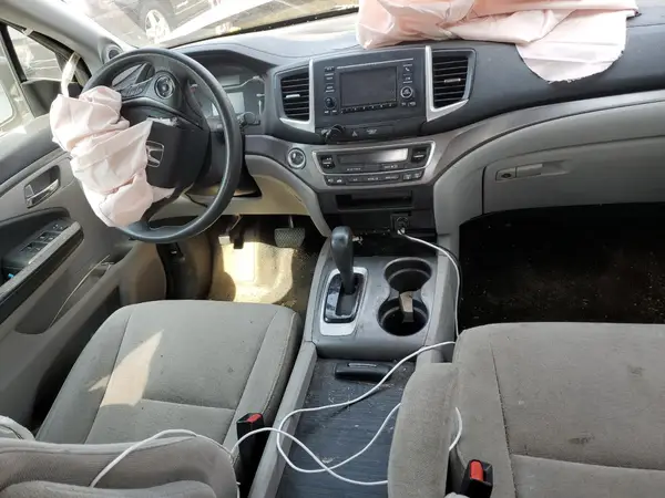 5FNYF6H15JB023018 2018 HONDA PILOT - Image 8