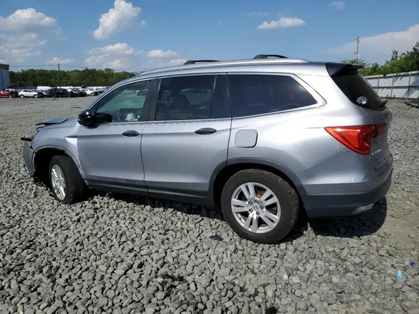 5FNYF6H15JB033757 2018 HONDA PILOT - Image 2
