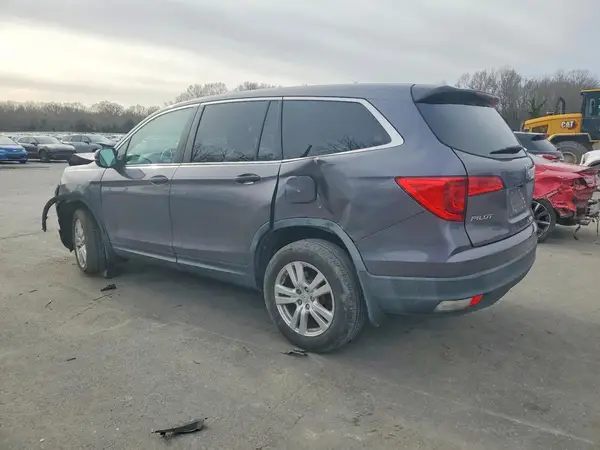 5FNYF6H15JB067214 2018 HONDA PILOT - Image 2