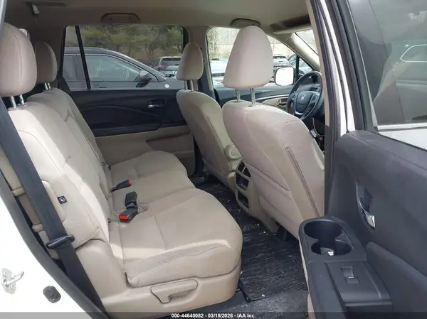 5FNYF6H15JB073112 2018 HONDA PILOT - Image 8