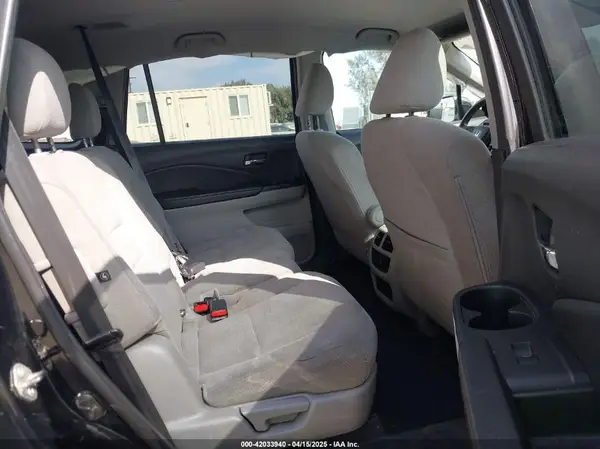5FNYF6H15KB054786 2019 HONDA PILOT - Image 8