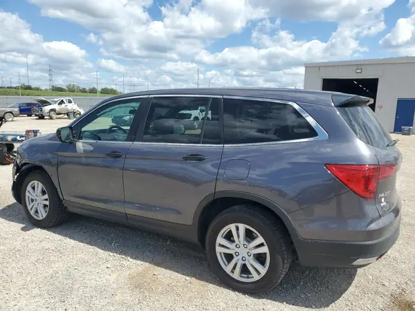 5FNYF6H16HB018422 2017 HONDA PILOT - Image 2