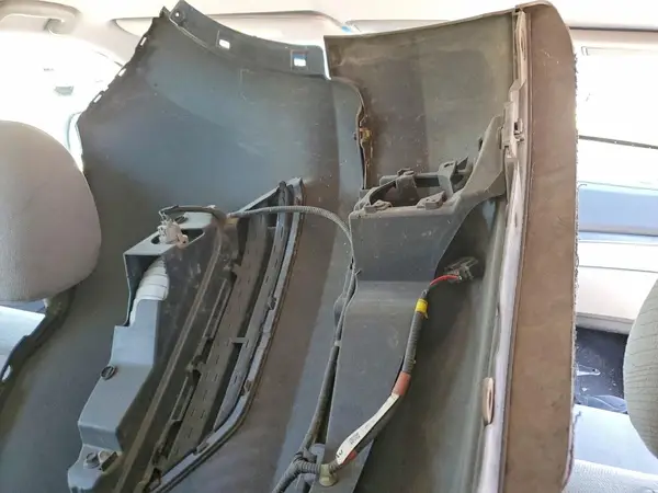 5FNYF6H16JB034643 2018 HONDA PILOT - Image 8