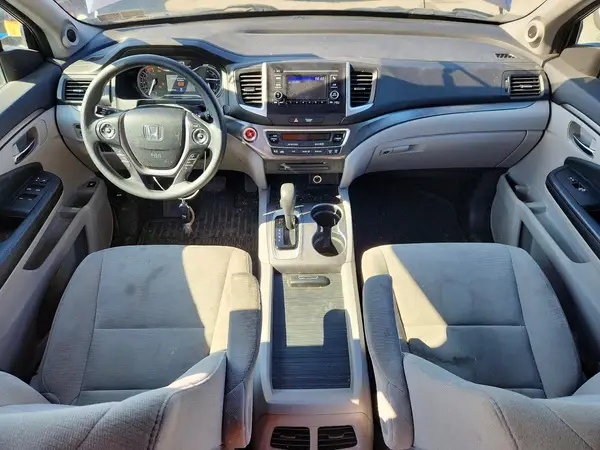 5FNYF6H16JB062751 2018 HONDA PILOT - Image 8